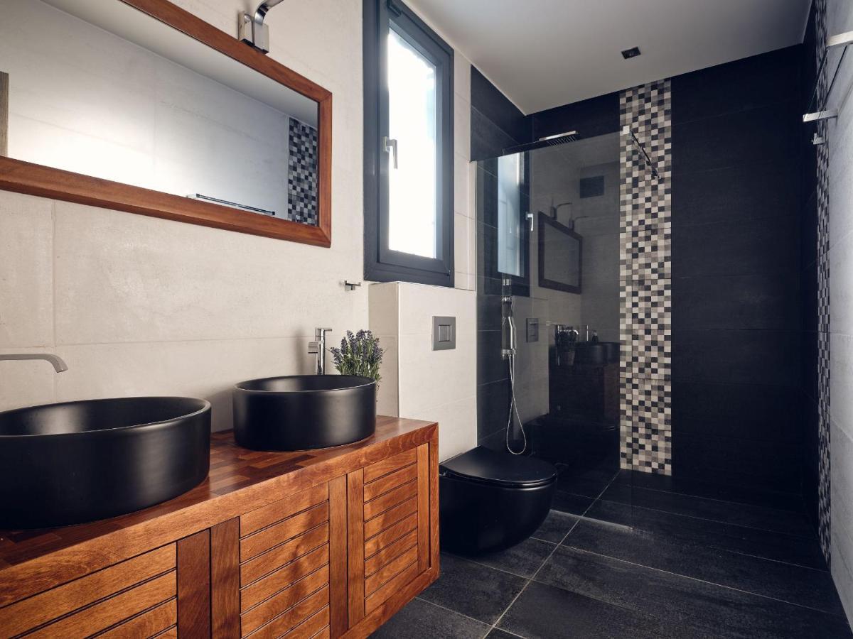 אליקאנאס Blue View Villa - Coastal Elegance With Swim Spa, By Zantewize מראה חיצוני תמונה