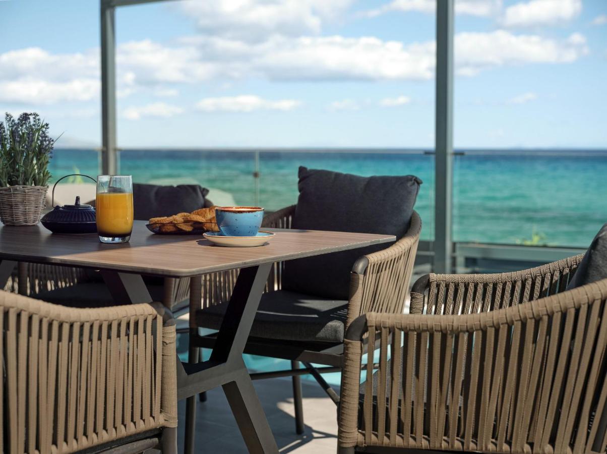 אליקאנאס Blue View Villa - Coastal Elegance With Swim Spa, By Zantewize מראה חיצוני תמונה