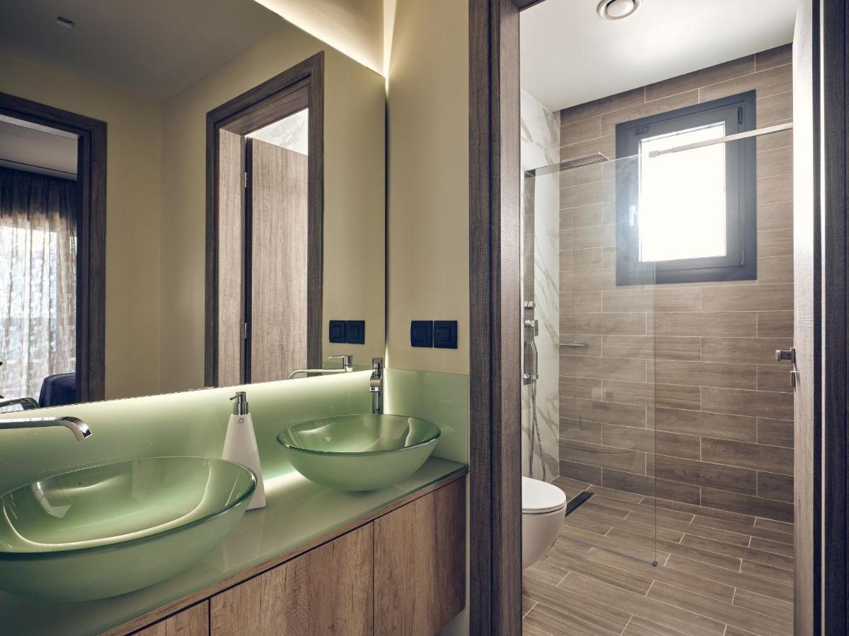 אליקאנאס Blue View Villa - Coastal Elegance With Swim Spa, By Zantewize מראה חיצוני תמונה