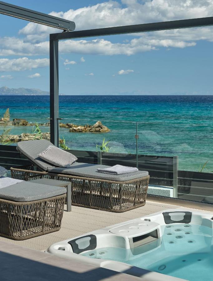 אליקאנאס Blue View Villa - Coastal Elegance With Swim Spa, By Zantewize מראה חיצוני תמונה